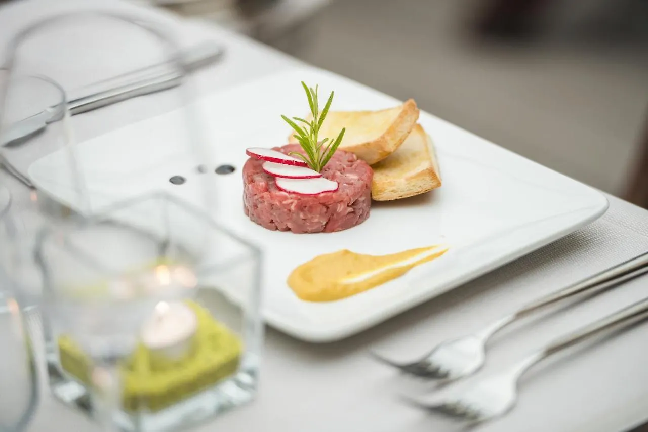 Apartment Hatelier Garda Home By Enjoy Garda Hotel Peschiera del Garda