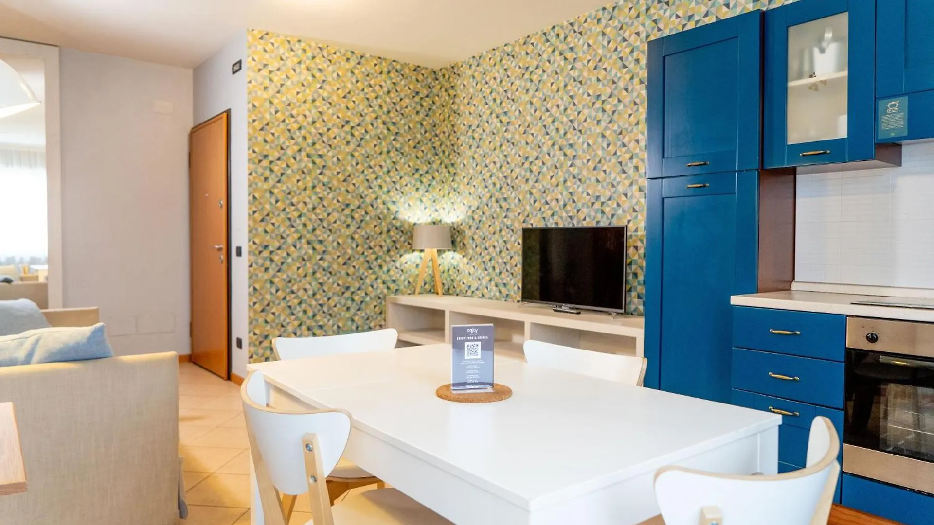 Hatelier Garda Home By Enjoy Garda Hotel Пескьера-дель-Гарда Апартаменты